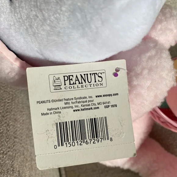 Vintage Hallmark Easter Bunny Plush Peanuts Snoopy - Picture 5 of 7